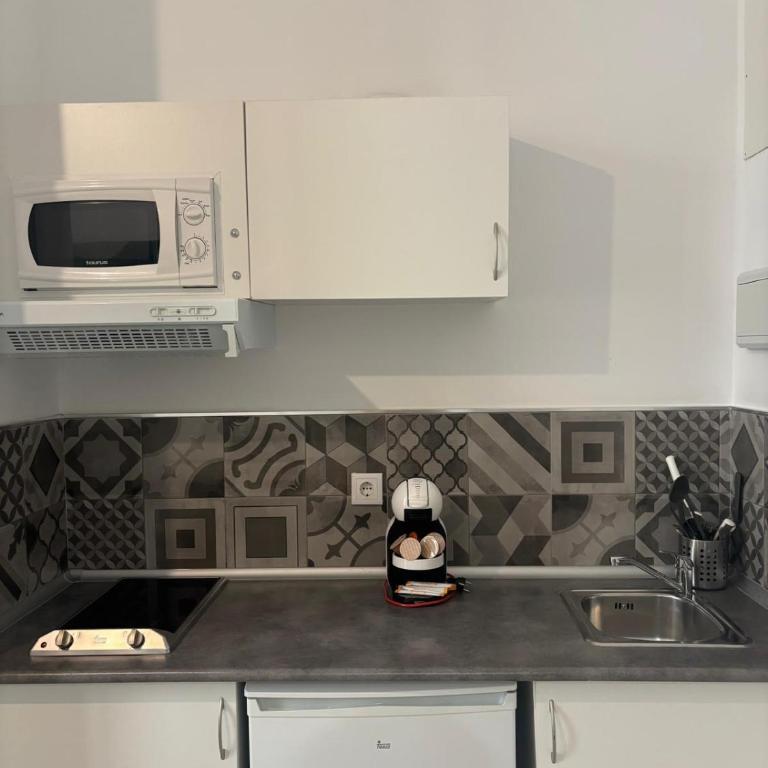 ISA Cádiz - Apartamento Confort de 2 dormitorios con balcón - 6