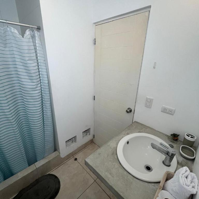 Comfortable duplex - Punta Hermosa - Three-Bedroom Apartment - 21