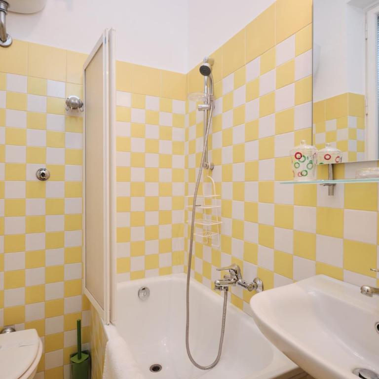 Penthouse 5 minutes from the Vatican - 5 bedrooms & 4 bathrooms - Appartamento Attico - 10