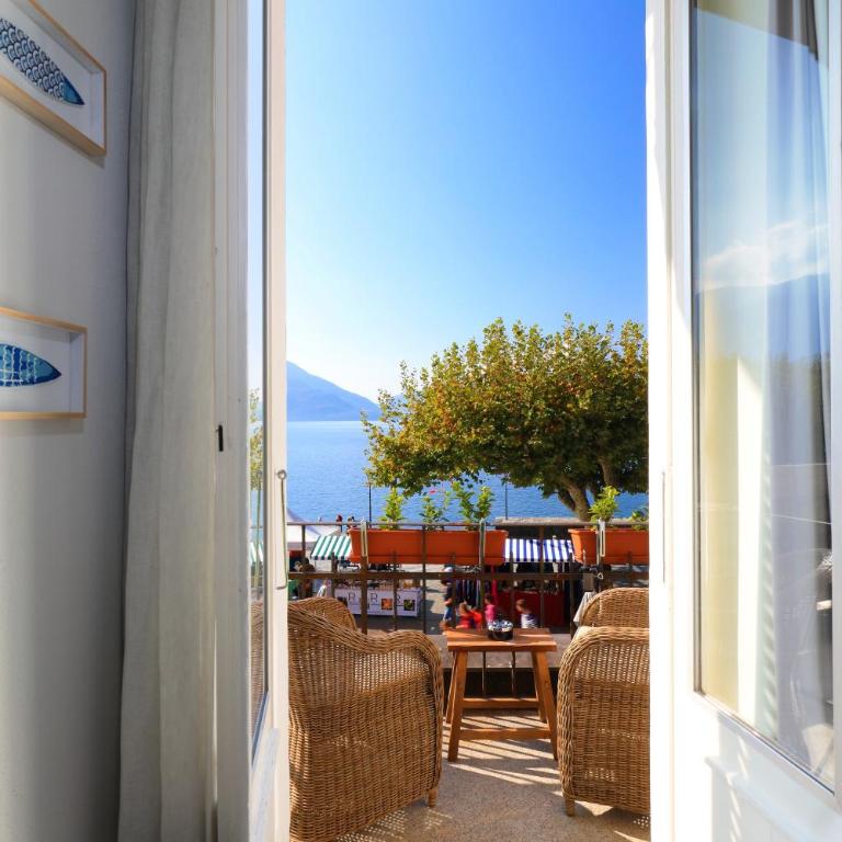 Seven Boutique Hotel - Camera Matrimoniale con Vista Lago e Balcone - 4