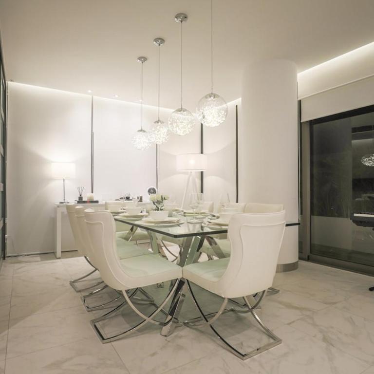 Luxury 3BR Apt, WiFi 1Gb, Laundry, Pools, Gym - Apartamento de 3 dormitorios - 5