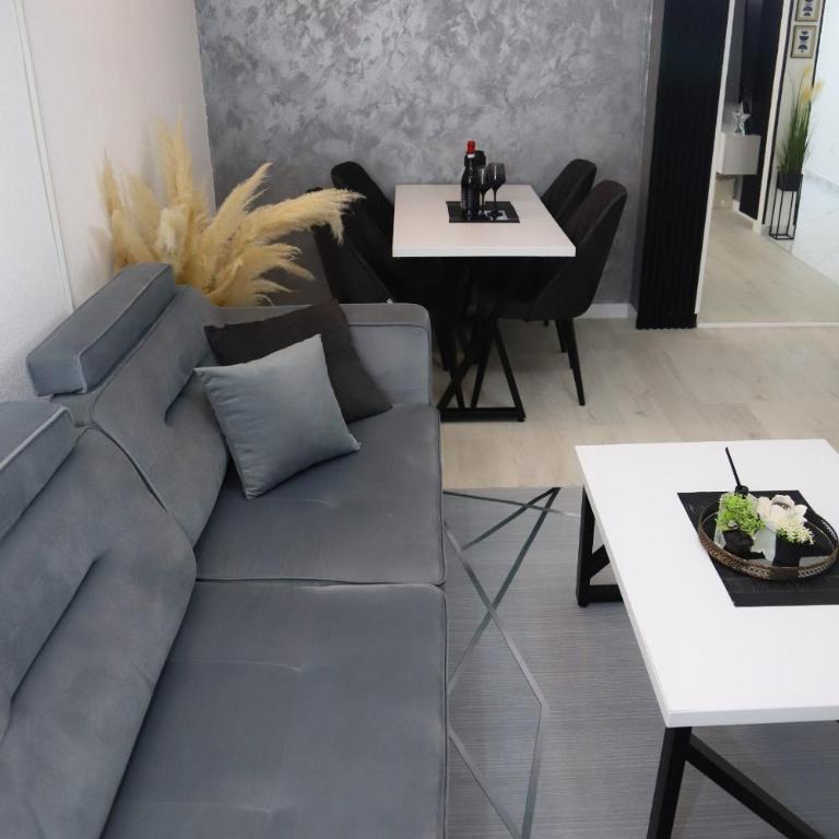 Mostar Comfort Suites with Free Parking - Two-Bedroom Apartment with Garden View - 36