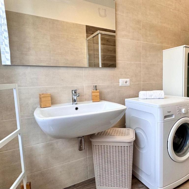 Casa Viola - Near the beach - Appartamento con 2 Camere da Letto - 23