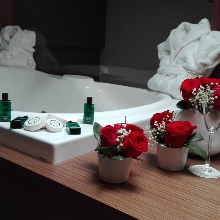 Hotel The Building - Junior Suite con Vasca Idromassaggio - Su 2 Livelli - 6