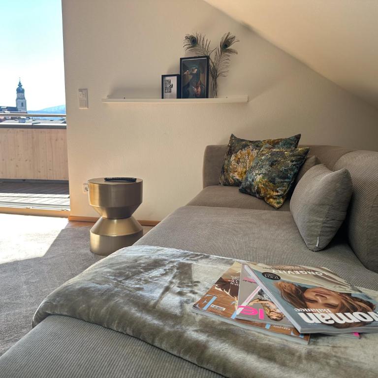 "EIGHT" Premium Apartments Seekirchen, charmante 3-Zi-Dachgeschoss-Wohnung mit Balkon - Apartment mit 2 Schlafzimmern - 34