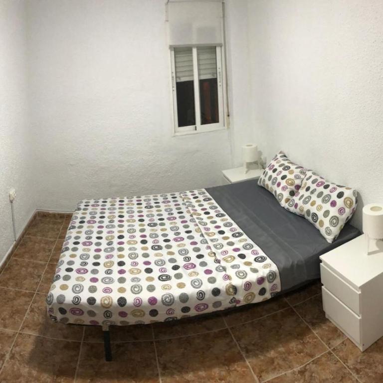 Alojamiento entero céntrico - Two-Bedroom Apartment - 12