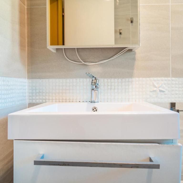 Villaggio Tamerix - Appartamento con 2 Camere da Letto - 30