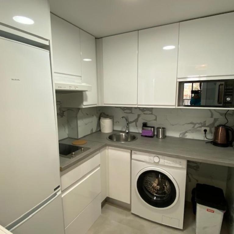 Apartments Madrid Ifema-Aeropuerto - One-Bedroom Apartment - 12