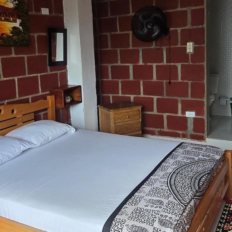 Hotel Destinos del Pacífico - Habitación Doble con baño privado - 3