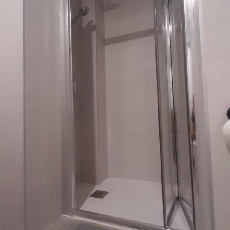 Almería Centro- Piso Reformado, Exterior, WiFi, a 1 minuto de Puerta Purchena - Apartamento de 2 dormitorios - 31