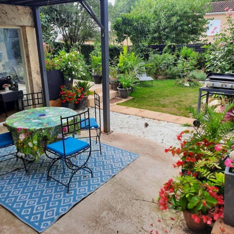 Maison tranquille dans centre ville - Haus mit 3 Schlafzimmern - 18