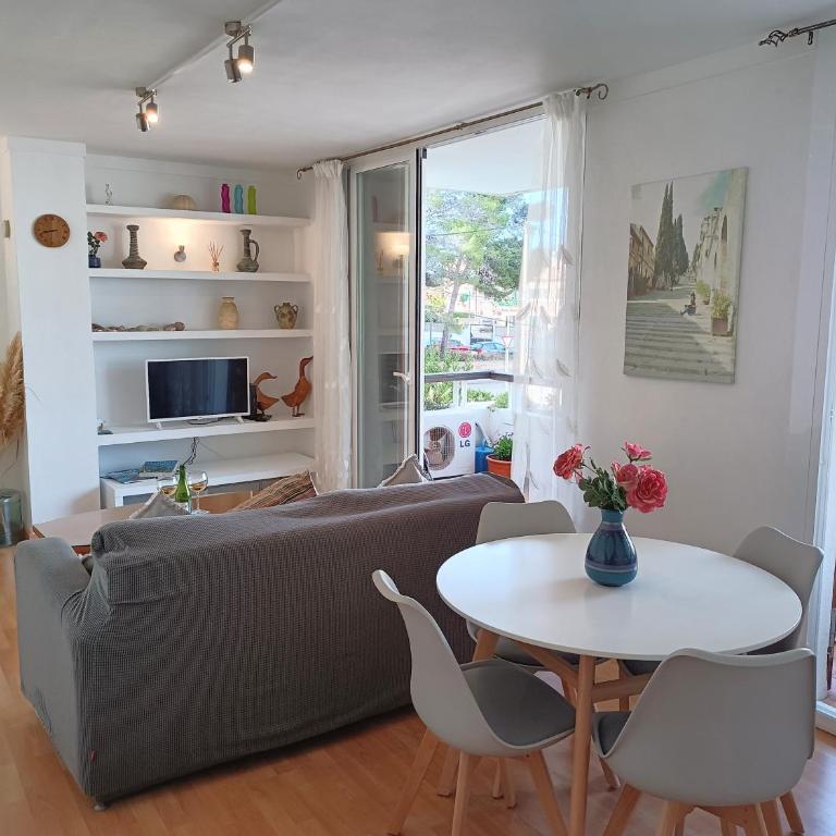 Gola Estada 1A - Apartamento con balcón - 3