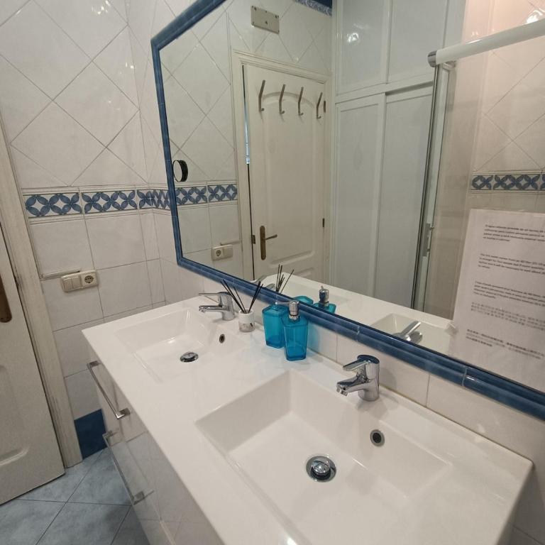 En CARRERA OFICIAL SEMANA SANTA - Apartamento de 2 dormitorios - 36