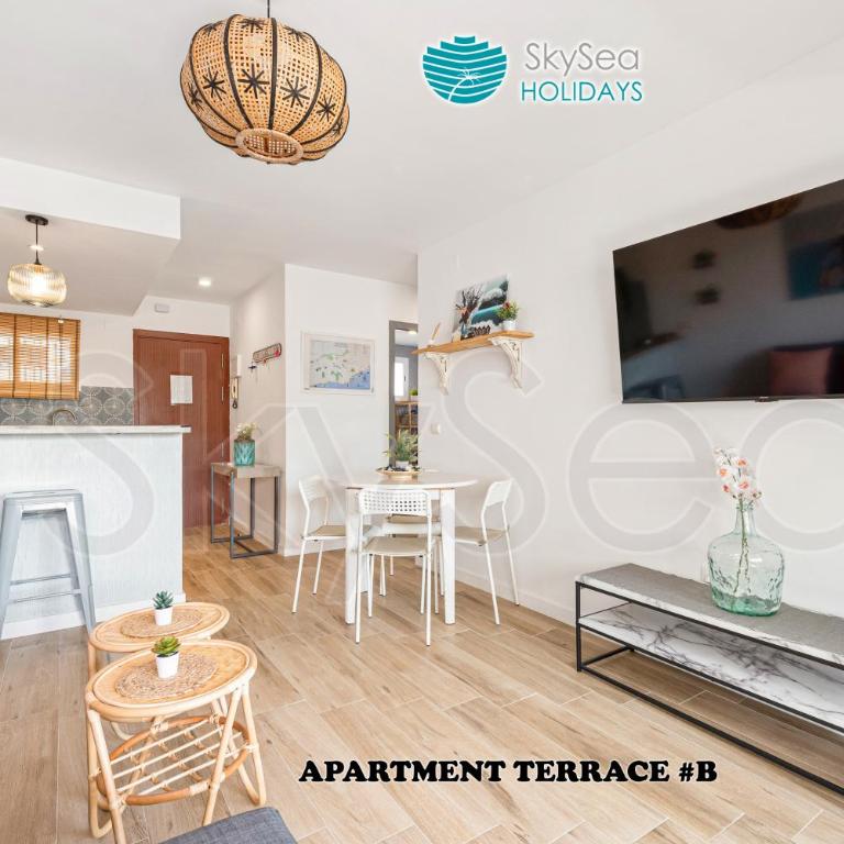 SKYSEA Benalmadena Puerto Marina - Apartment Terrace #B - 21