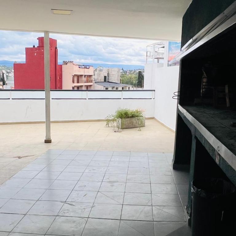 VOW Departamento CÉNTRICO 1 Dormitorio CON COCHERA y PILETA - Apartamento de 1 dormitorio - 11