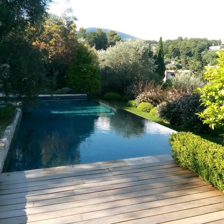 Guest house with private tennis court - Maison de Vacances - 18