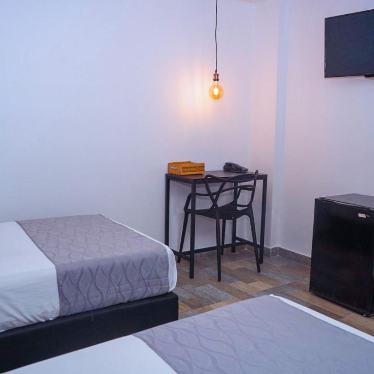 Hotel Palmas del Estadio - Habitación Doble - 2 camas - 14