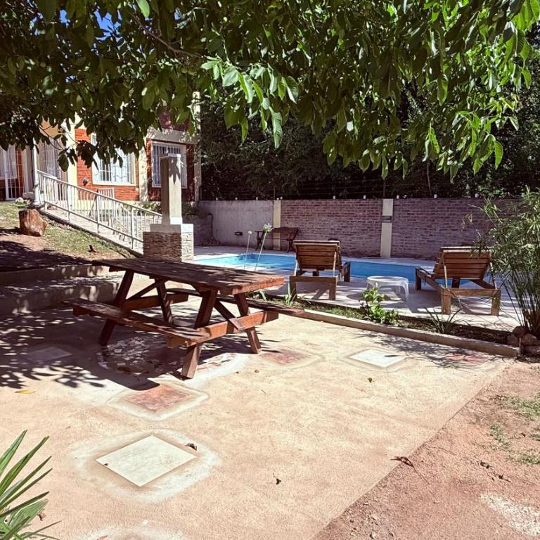 FANTASTICA Casa Con Pileta en complejo & BALNEARIO VCP - Casa con 1 dormitorio - 4