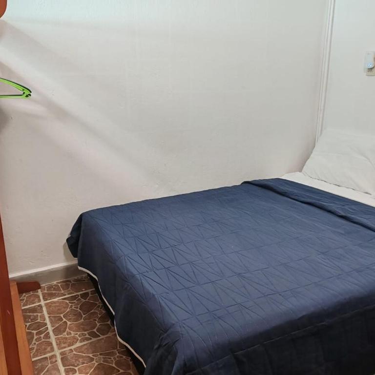 Beautiful apartment near the Guadalupe walkway - Three-Bedroom House - 25