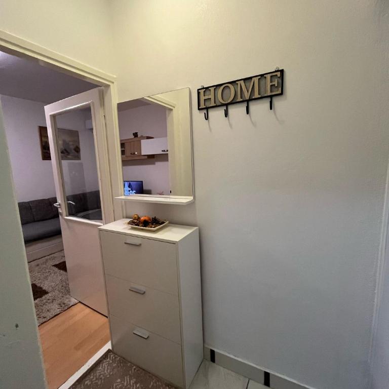 Little Oasis - One-Bedroom Apartment - 8