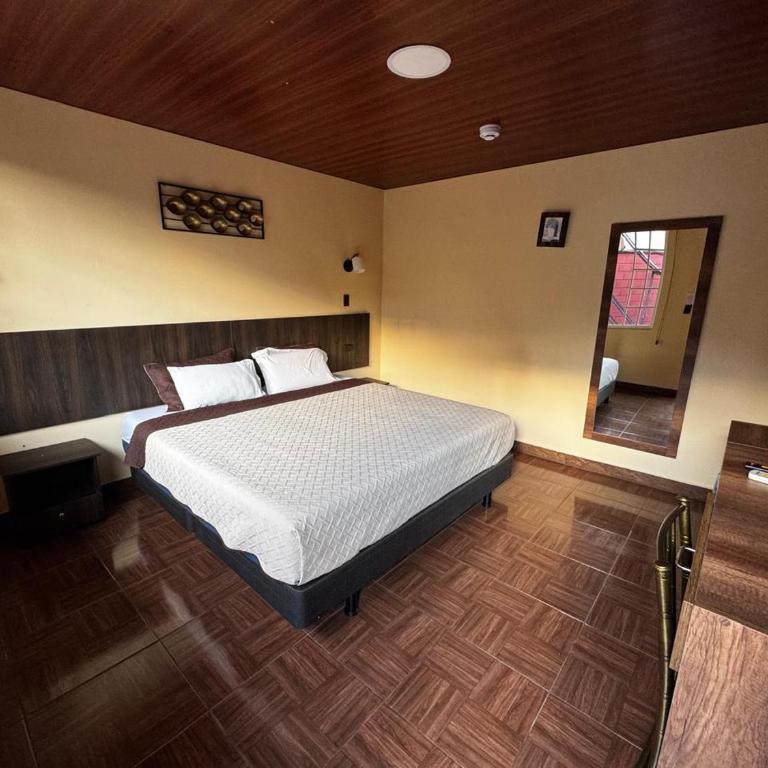 Salamandras Hostería & Spa - Habitación Deluxe - 9