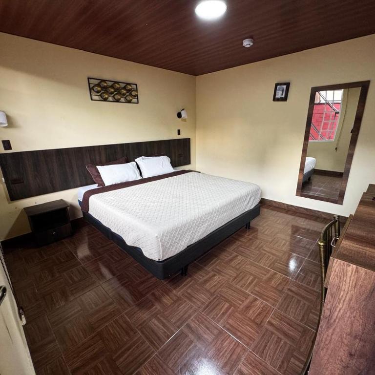Salamandras Hostería & Spa - Habitación Deluxe - 11