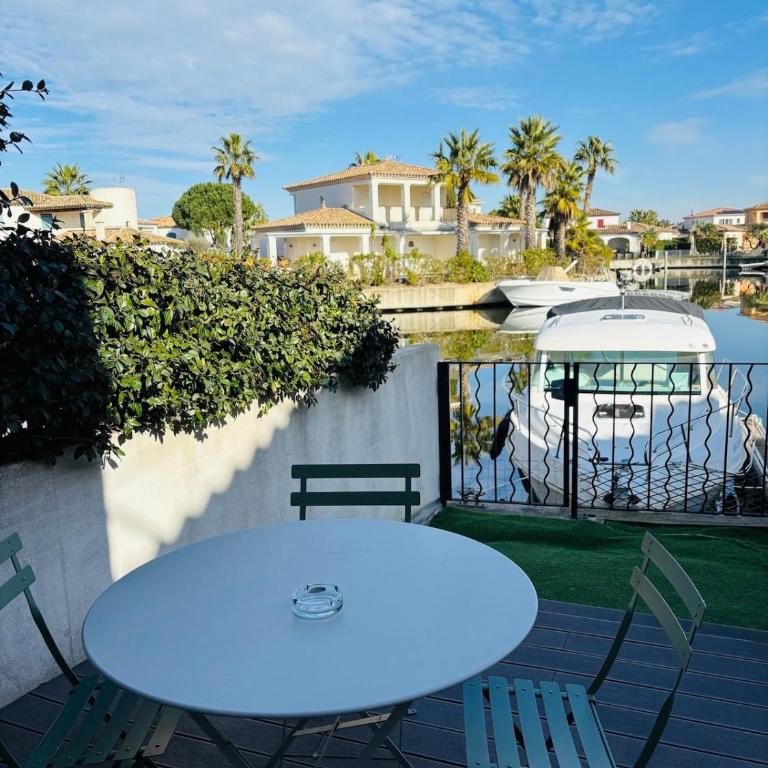 Marina Le Paradis sur l'eau - Maison 2 Chambres - 9