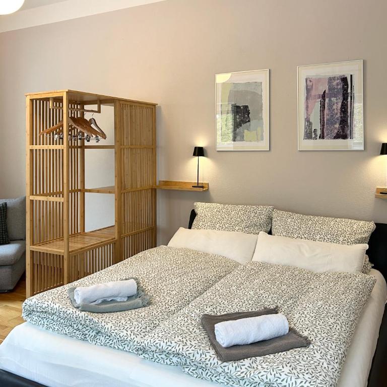 Happy Künstlerflair - Studio-Apartment mit Queensize-Bett - 1