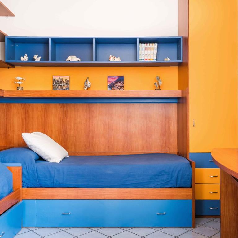 I Tre Delfini apartment in center-Sorrento Coast - Appartamento con 2 Camere da Letto - 18
