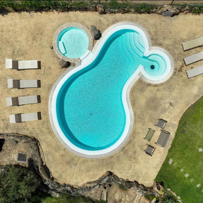 Luxury Oasis Apt Pool & Jacuzzi - Villa - 4