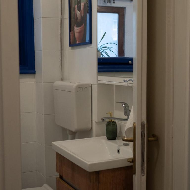 Belgrade Urban Central Flat - One-Bedroom Apartment - 15