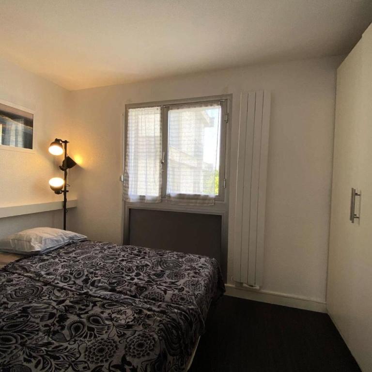 Résidence Joigny - T2 avec Vue Latérale sur la Mer MAE-9811 - Appartement - 8