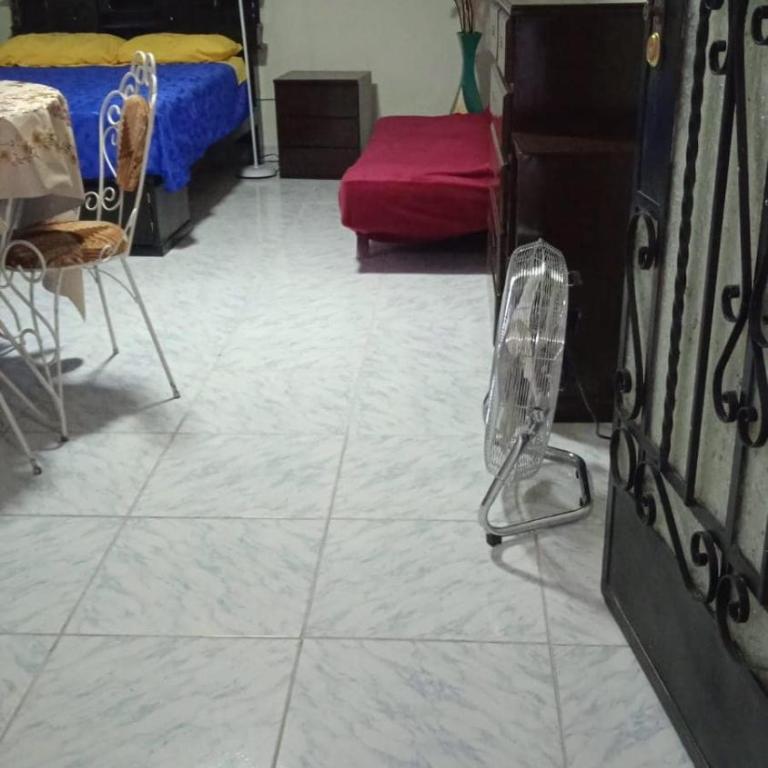 Studio with kitchen and Bathroom Near The Airport - Studio with Terrace - 11