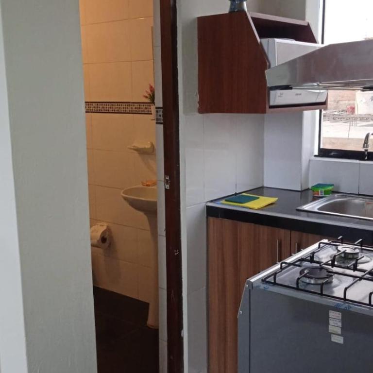 Studio with kitchen and Bathroom Near The Airport - Studio with Terrace - 23