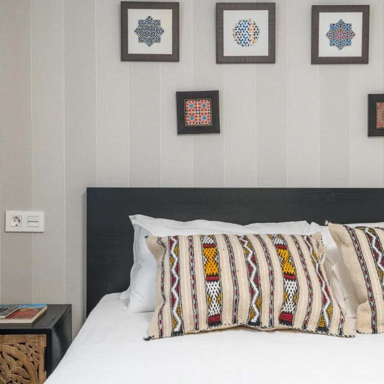 Casa al Andalus - Chic, serene, and Posh Center City Pad - Three-Bedroom Apartment - 24