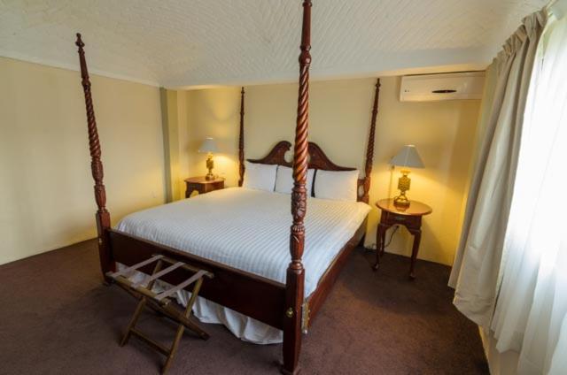 Hotel Castillo de Santa Cecilia - King Room - 3