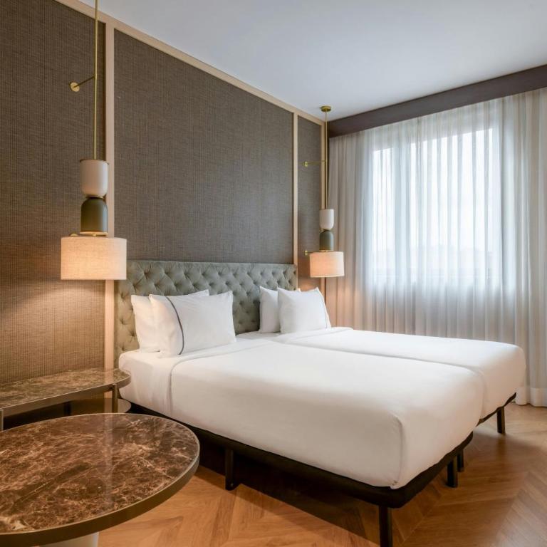 AC Hotel Firenze by Marriott - Camera Standard Plus Doppia con Letti Singoli - 2