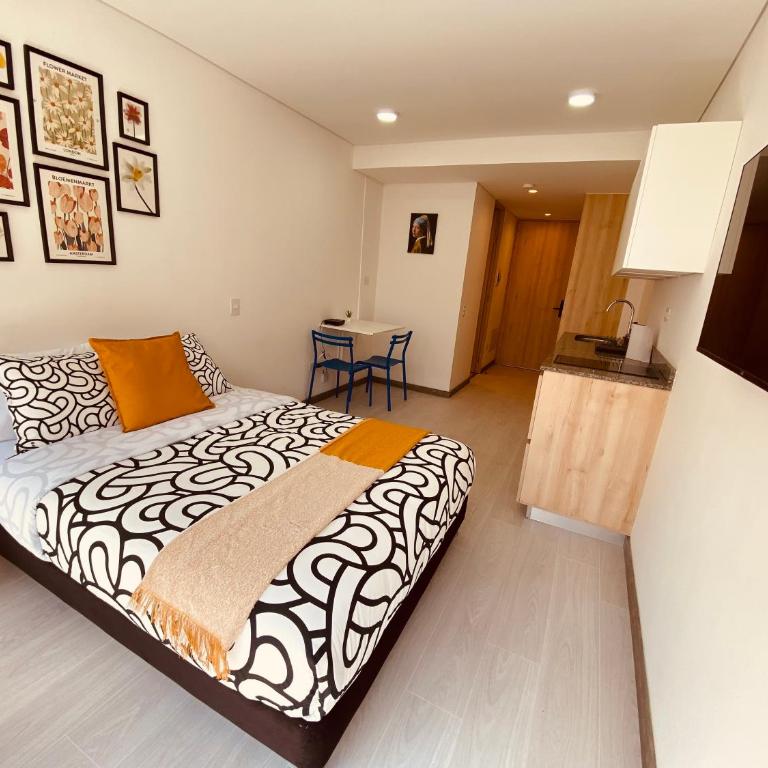 Amplio apartamento Chapinero - Apartamento de 1 dormitorio - 2