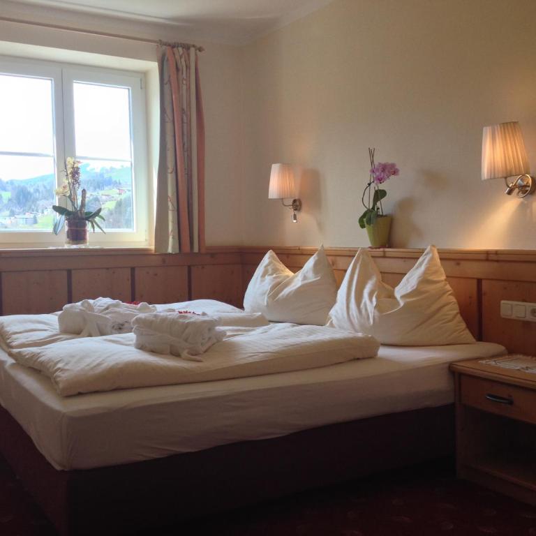 Hotel Gasthof Schweizerhaus - Suite (2 Pièces Communicantes) - 11
