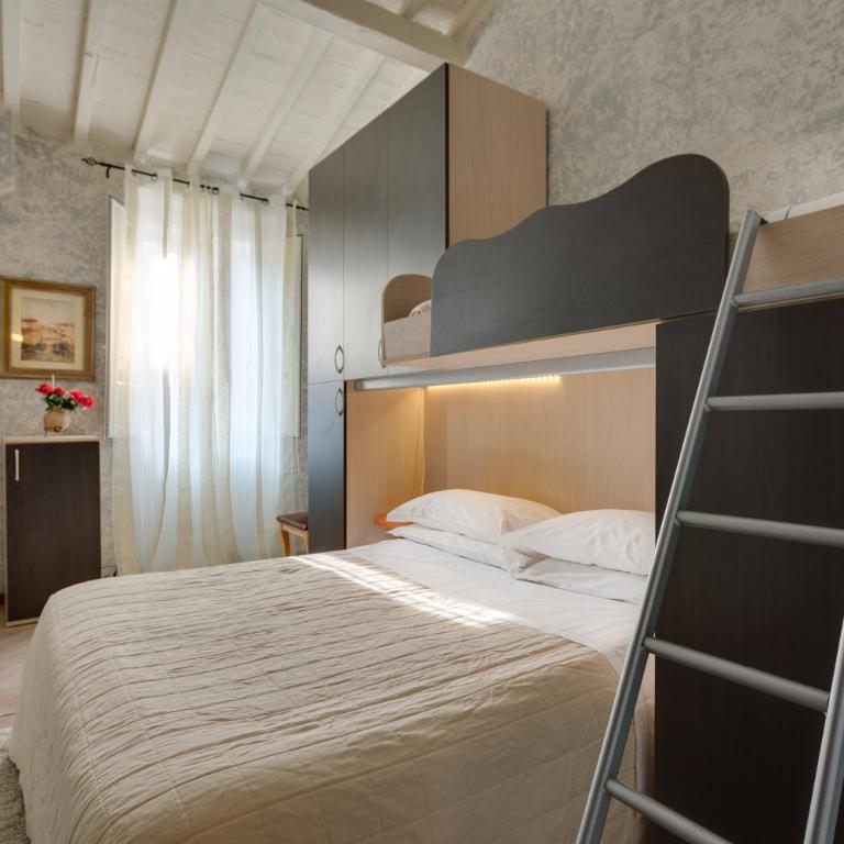 Casa Billi - Triple Room with Private Internal Bathroom - 3