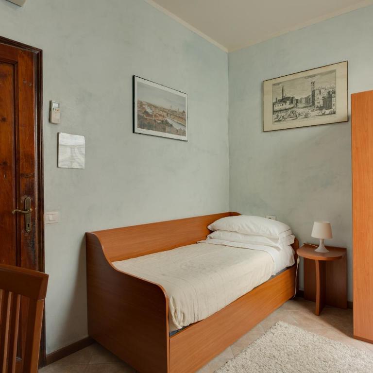 Casa Billi - Single Room with Shared Bathroom - 4