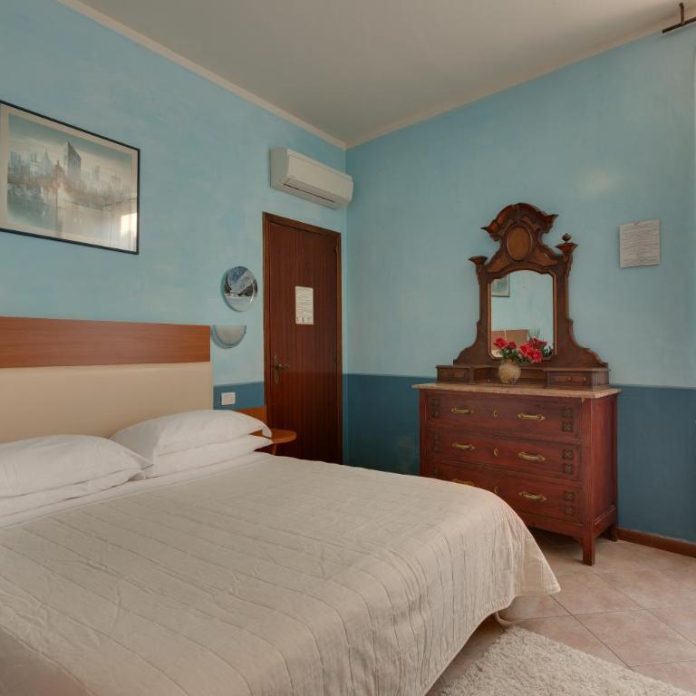 Casa Billi - Double Room with Shared Bathroom - 2