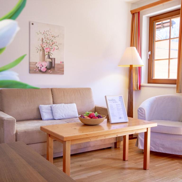 Appartements Stranach - Apartment mit 2 Schlafzimmern und Balkon - 1