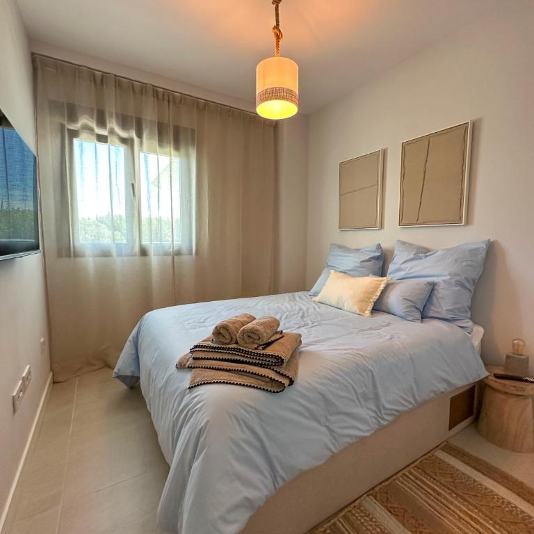 La Perla de Aranya Estepona - Two-Bedroom Apartment - 8