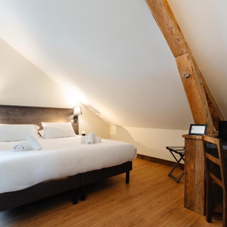 Hostellerie du Petit Saint Bernard - Chambre Triple Standard - 1