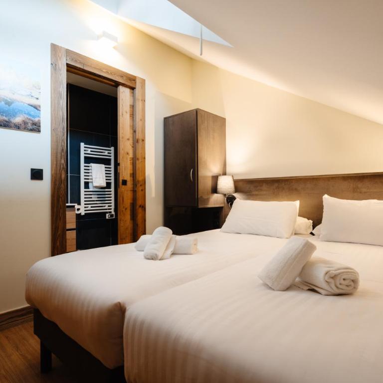Hostellerie du Petit Saint Bernard - Chambre Double - 3