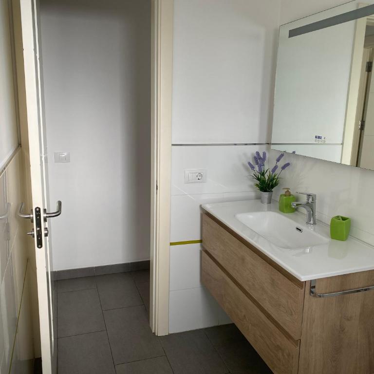 Nectarina Bungalow Maspalomas - Two-Bedroom House - 18