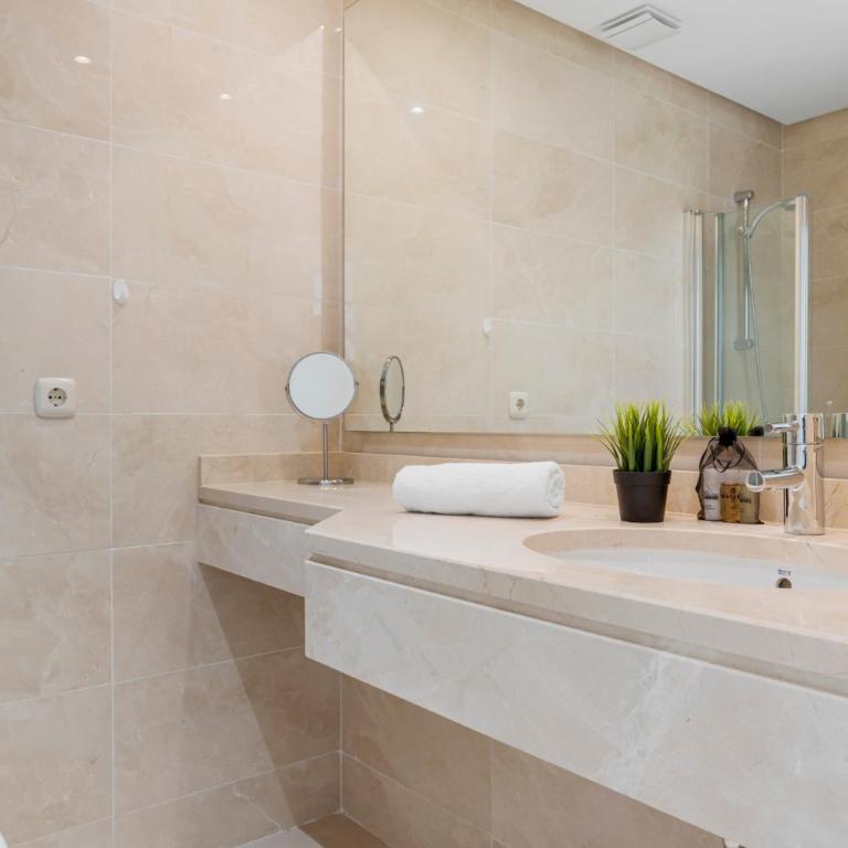 Scenic apartment in Alcazaba Lagoon Ref M55 - Apartamento de 2 dormitorios - 15