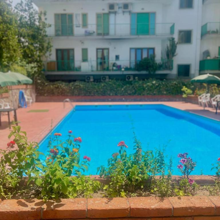 Large family appartament with pool - Appartamento con 3 Camere da Letto - 8