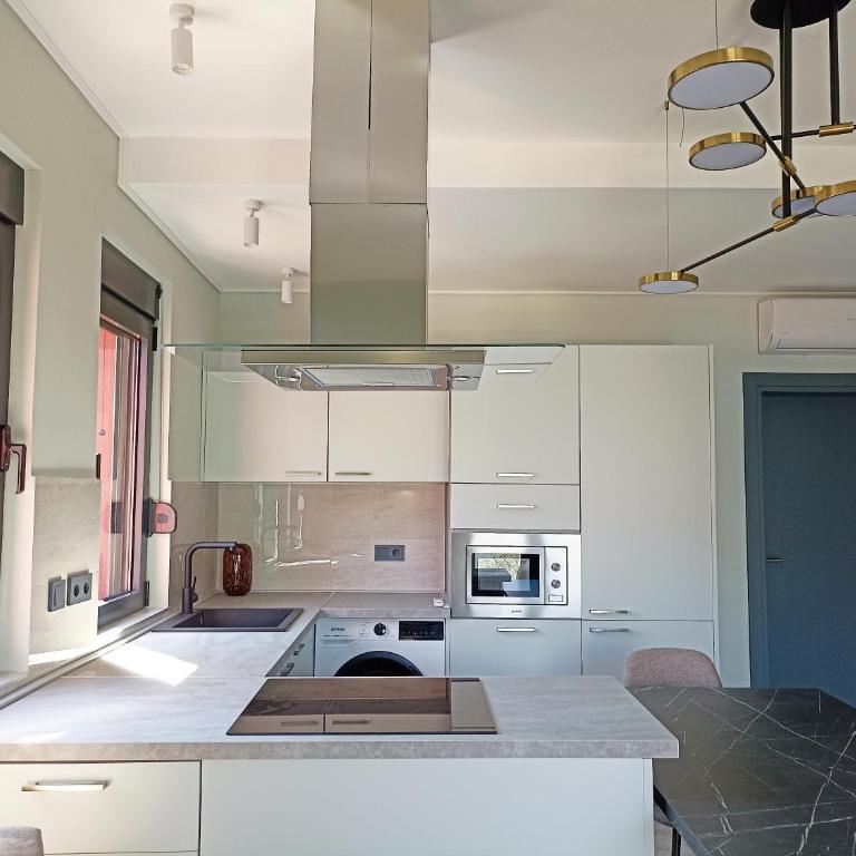 Vibrant BayView Apartment Kotor - One-Bedroom Apartment - 3
